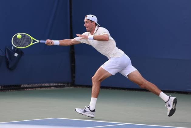 Jan Lennard Struff GER , USTA Billie Jean King National Tennis Center, Flushing Meadows, New York, USA Copyright: xJuergenxHasenkopfx