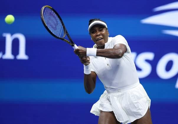 Venus Williams of USA in action 2025 US Open, Day Two, USTA Billie Jean King National Tennis Center, New York, USA - 25 Aug 2025New York USTA Billie Jean King National T New York (NY) United States of America  Copyright: xEllaxLing Shutterstockx 15455424bg