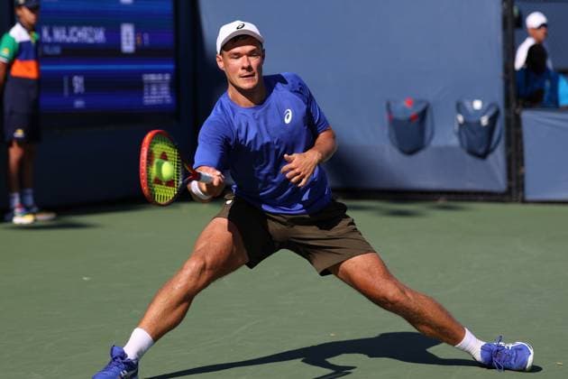 TENIS US OPEN 2025 25082025 N Z KAMIL MAJCHRZAK W TRAKCIE MECZU PIERWSZEJ RUNDY TURNIEJU WIELKIEGO SZLEMA US OPEN 2025 MARCIN CHOLEWINSKI NEWSPIX.PL TENNIS US OPEN 2025 25082025 KAMIL MAJCHRZAK DURING THE MATCH IN THE FIRST ROUND NEWSPIX.PL --- newspix.pl 