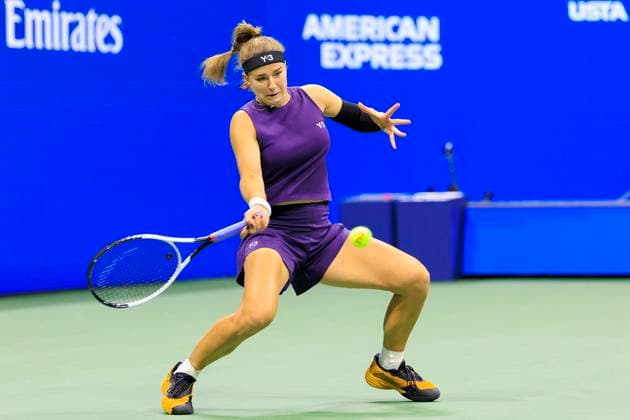 August 25, 2025, Flushing Meadows, New York, USA: Karolina Muchova during a match against Venus Williams on Day 2 of the 2025 US Open at USTA Billie Jean King National Tennis Center on Monday August 25, 2025 in the Flushing neighborhood of the Queens borough of New York City. JAVIER ROJAS PI Flushing Meadows USA - ZUMAp124 20250825_zaa_p124_088 Copyright: xJavierxRojasx