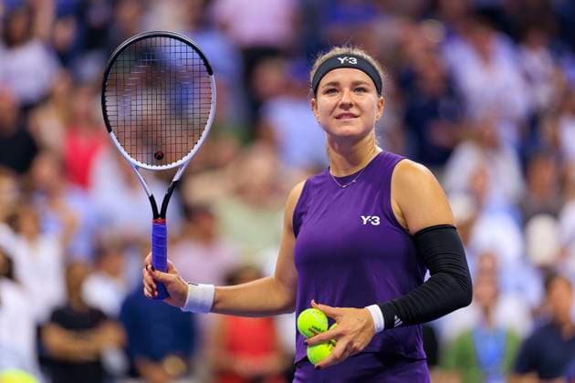 August 25, 2025, Flushing Meadows, New York, USA: Karolina Muchova hits autographs unto the fans after winning her match against Venus Williams on Day 2 of the 2025 US Open at USTA Billie Jean King National Tennis Center on Monday August 25, 2025 in the Flushing neighborhood of the Queens borough of New York City. JAVIER ROJAS PI Flushing Meadows USA - ZUMAp124 20250825_zaa_p124_103 Copyright: xJavierxRojasx