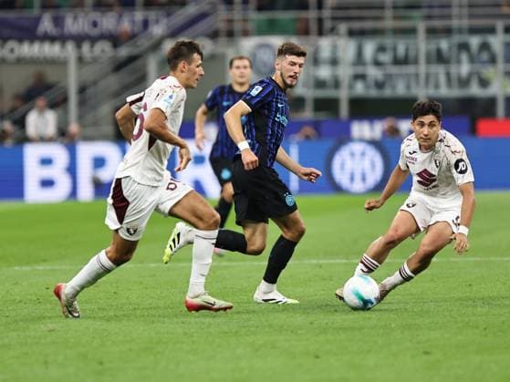 FC Internazionale v Torino FC - Serie A Emirhan Ilkhan participates in the Serie A 2025-2026 match between Inter and Torino in Milano, Italy, on August 25, 2025. Milano ITA Italy  Copyright: xLorisxRosellix originalFilename:roselli-intervto250825_npPJX.jpg