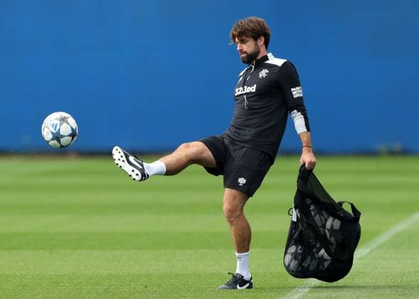 Rangers head coach Russell Martin prepares for training ahead of tomorrow s Champions League play-off match against Club Brugge. Rangers Training - The Rangers Training Centre, Glasgow, Lanarkshire, Scotland, UK - 26 Aug 2025Glasgow The Rangers Training Centre Lanarkshire United Kingdom  Copyright: xO Rourke RangersxFC Shutterstockx 15456664a