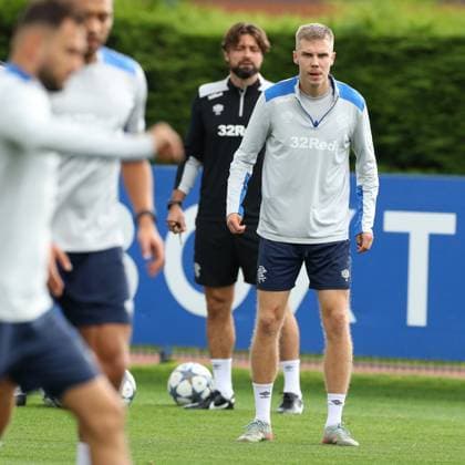 Rangers head coach Russell Martin watches Oliver Antman at training ahead of tomorrow s Champions League play-off match against Club Brugge. Rangers Training - The Rangers Training Centre, Glasgow, Lanarkshire, Scotland, UK - 26 Aug 2025Glasgow The Rangers Training Centre Lanarkshire United Kingdom  Copyright: xO Rourke RangersxFC Shutterstockx 15456664u