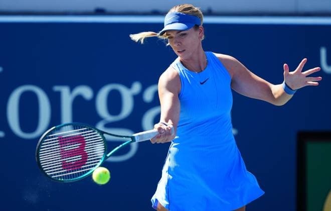 Katie Boulter in first round action 2025 US Open, Day Three, USTA Billie Jean King National Tennis Center, New York, USA - 26 Aug 2025New York USTA Billie Jean King National T New York (NY) United States of America  Copyright: xJavierxGarcia Shutterstockx 15451865a