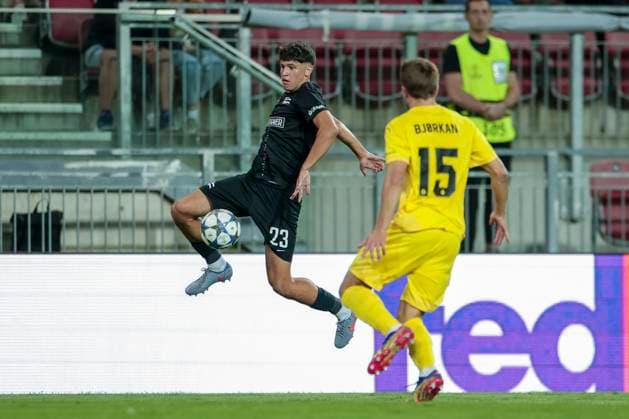 SOCCER - UEFA CL, Sturm vs Bodo KLAGENFURT,AUSTRIA,26.AUG.25 - SOCCER - UEFA Champions League, play off, SK Sturm Graz vs FK Bodo Glimt. Image shows Arjan Malic (Sturm) and Fredrik Andre Bjorkan (Bodo).  GEPAxpictures xMatthiasxTrinkl