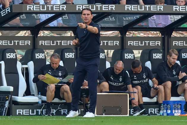 Mönchengladbach, Germany, 24 08 25 Gerardo Seoane Borussia Mönchengladbach gestures, gestures during the Bundesliga match between Borussia Mönchengladbach vs Hamburger SV at the stadium in Borussia Park Mönchengladbach Stadion im Borussia Park North Rhine Westphalia Germany Copyright: xBrauer-Fotoagenturx xAdrianxSchlx