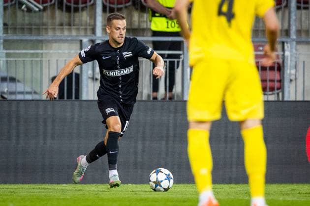 STURM GRAZ vs BODO GLIMT Tomi Horvat of Sturm on the ball during second leg of play off round of UEFA Champions League football match between SK Sturm Graz and FK Bodo Glimt. Worthersee Stadion, Klagenfurt, Austria, August 26, 2025. Photo by Branislav Racko Copyright: xx 080A7928