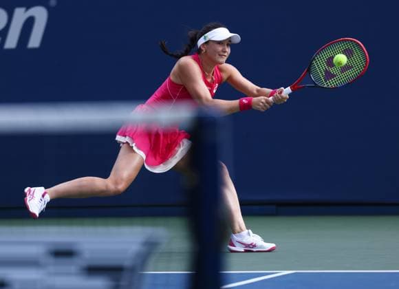 2025 US Open Tennis Championships, Day Three, Billy Jean-King Tennis Centre, Flushing Meadows, New York, USA, 26 08 2025 Eva Lys (GER) in action during her first round match against Francesca Jones (GBR) in the 2025 US Open at Flushing Meadows New York Billy Jean King Tennis Centre, Flushing Meadows New York USA Copyright: xMarkxGreenwoodx