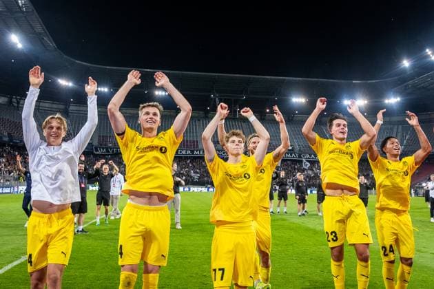 STURM GRAZ vs BODO GLIMT Players of Bodo celebrate advance to league phase after second leg of play off round of UEFA Champions League football match between SK Sturm Graz and FK Bodo Glimt. Worthersee Stadion, Klagenfurt, Austria, August 26, 2025. Photo by Branislav Racko Copyright: xBranislavxRackox AS0I5316