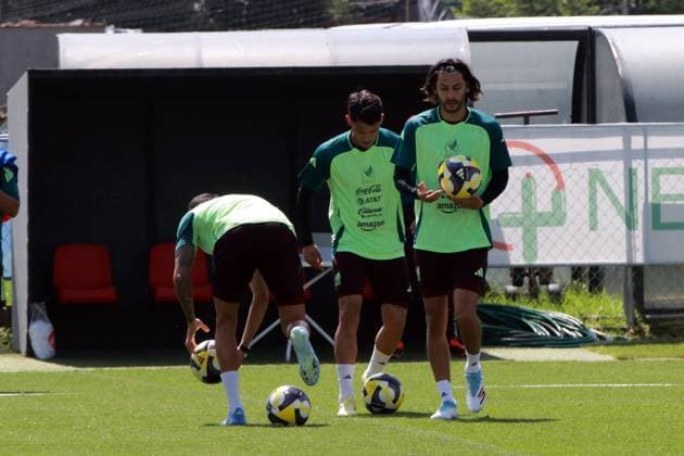 Football, Mexico national team training