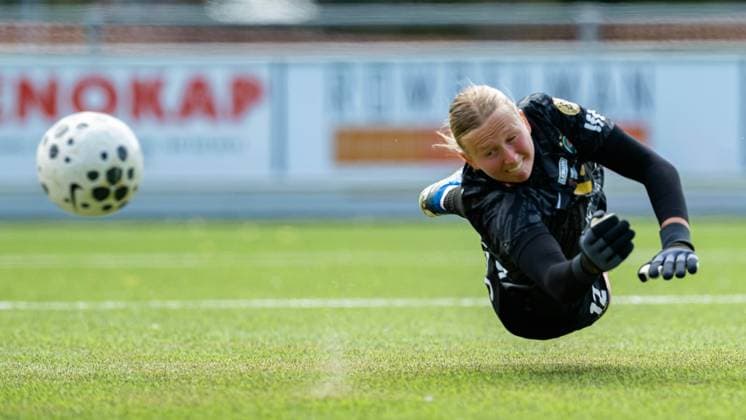 UEFA Women s Champions League Second Qualifying Round Semi-Final, Sportpark Schreurserve, Enschede, The Netherlands 27 8 2025 Athlone Town vs Breidablik Katherine Devine of BreiÃ°ablik Katherine Devine 27 8 2025  Copyright: x INPHO FrankxUijlenbroekx FU1_5718 20250827