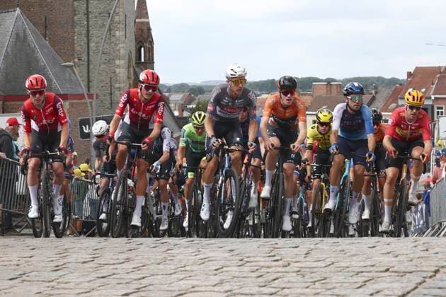 Muur Classic Geraadsbergen 2025 Cycling Race GERAARDSBERGEN, BELGIUM - AUGUST 27 : illustration picture peloton during the 3th edition of Muur Classic Geraardsbergen an UCI Europe Tour 1.1 one day cycling road race for Men Elite of 177.8 km with start in Geraardsbergen and finish in Geraardsbergen on August 27, 2025 in Geraardsbergen, Belgium, 27 08 2025 - GERAARDSBERGEN Belgium  Copyright: xTvwx