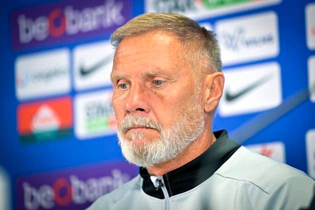 Racing Genk v Lech Poznan - UEFA Europa League Media Activities 27 08 2025 GENK, BELGIUM - AUGUST 27 : Fink Thorsten head coach and Ito Junya forward of KRC Genk talking to the press during a press conference, PK, Pressekonferenz ahead of the UEFA Europa League 2025 26 play-off round first leg between Racing Genk and Lech Poznan on August 27, 2025 in Genk, Belgium, 27 08 2025 Genk Belgium  Copyright: xSesx