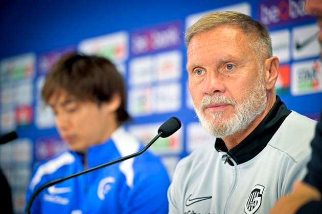 Racing Genk v Lech Poznan - UEFA Europa League Media Activities 27 08 2025 GENK, BELGIUM - AUGUST 27 : Fink Thorsten head coach and Ito Junya forward of KRC Genk talking to the press during a press conference, PK, Pressekonferenz ahead of the UEFA Europa League 2025 26 play-off round first leg between Racing Genk and Lech Poznan on August 27, 2025 in Genk, Belgium, 27 08 2025 Genk Belgium  Copyright: xSesx