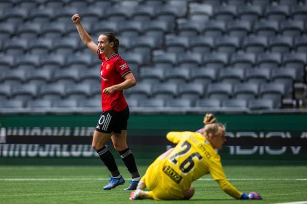 250827 Elisabeth Terland of Manchester United celebrates after 3 0 during the UEFA Women s Champions League qualifying match between Manchester United and PSV Eindhoven on August 27, 2025 in Stockholm Photo Jonathan Näckstrand BILDBYRAN COP 94 JN0223 fotboll football soccer fotball uefa womens champions league manchester united wfc psv eindhoven dam bbeng jubel celebration  Copyright: JONATHANxNÄCKSTRAND BB250827JN013