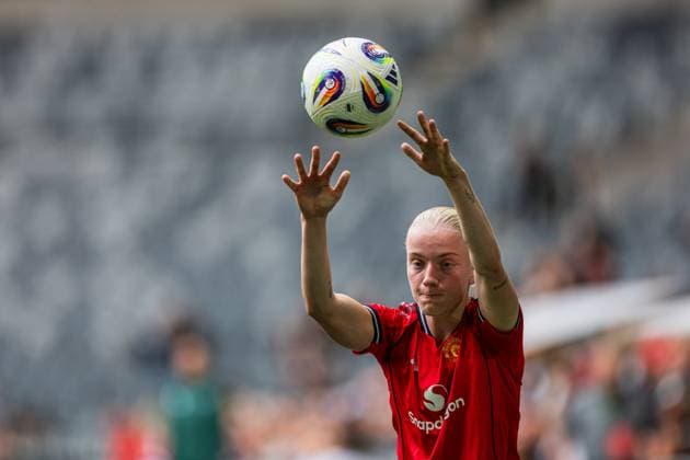 250827 Anna Sandberg of Manchester United during the UEFA Women s Champions League qualifying match between Manchester United and PSV Eindhoven on August 27, 2025 in Stockholm Photo Jonathan Näckstrand BILDBYRAN COP 94 JN0223 fotboll football soccer fotball uefa womens champions league manchester united wfc psv eindhoven dam bbeng  Copyright: JONATHANxNÄCKSTRAND BB250827JN036