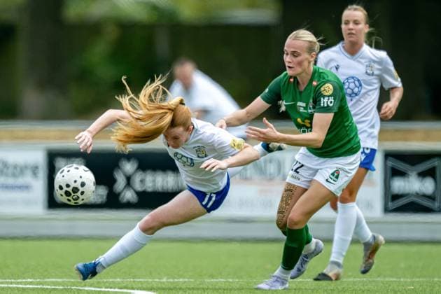 UEFA Women s Champions League Second Qualifying Round Semi-Final, Sportpark Schreurserve, Enschede, The Netherlands 27 8 2025 Athlone Town vs Breidablik Madison Gibson of Athlone Town AFC clashes with HeiÃ°dis LillÃ½ardottir of BreiÃ°ablik Madison Gibson clashes with HeiÃ°dis LillÃ½ardottir 27 8 2025  Copyright: x INPHO FrankxUijlenbroekx FU1_6480 20250827