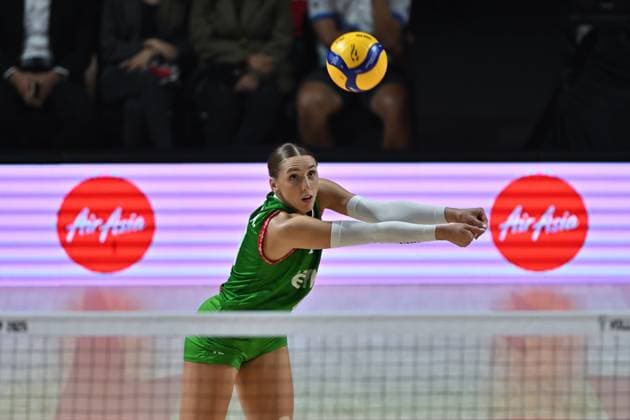 Bulgaria v Spain - FIVB Women’s World Volleyball Championship NAKHON RATCHASIMA, THAILAND - AUGUST 27: Aleksandra Milanova (19) of Bulgaria in action during the FIVB Women s Volleyball World Championship, WM, Weltmeisterschaft match between Bulgaria and Spain at Korat Chatchai Hall in Nakhon Ratchasima, Thailand, on August 27, 2025. Mustafa Hatipoglu Anadolu Nakhon Ratchasima Thailand. Editorial use only. Please get in touch for any other usage.  Copyright: x2025xAnadoluxMustafaxHatipoglux