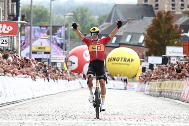 Muur Classic Geraadsbergen 2025 Cycling Race GERAARDSBERGEN, BELGIUM - AUGUST 27 : Abrahamsen Jonas (NOR) of Uno-X Mobility wins during the 3th edition of Muur Classic Geraardsbergen an UCI Europe Tour 1.1 one day cycling road race for Men Elite of 177.8 km with start in Geraardsbergen and finish in Geraardsbergen on August 27, 2025 in Geraardsbergen, Belgium, 27 08 2025 - GERAARDSBERGEN Belgium  Copyright: xTvwx