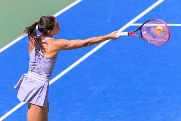 August 27, 2025, Flushing Meadows, New York, USA: Emma Navarro returns during a match against Caty McNally on Day 4 of the 2025 US Open at USTA Billie Jean King National Tennis Center on Wednesday August 27, 2025 in the Flushing neighborhood of the Queens borough of New York City. JAVIER ROJAS PI Flushing Meadows USA - ZUMAp124 20250827_zaa_p124_032 Copyright: xJavierxRojasx