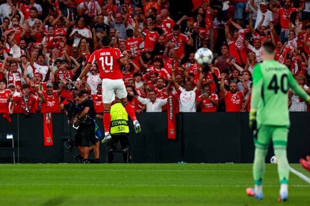 Vangelis Pavlidis of SL Benfica celebrates after scoring a goal during the UEFA Champions League play-off second leg match between SL Benfica and Fenerbahce at Estadio da Luz on August 27, 2025 in Lisbon, Portugal. UEFA Champions League play-off 2nd Leg - SL Benfica vs Fenerbahce (Valter Gouveia SPP) Copyright: xValterxGouveia SPPx spp-en-VaGo-VG_L9840
