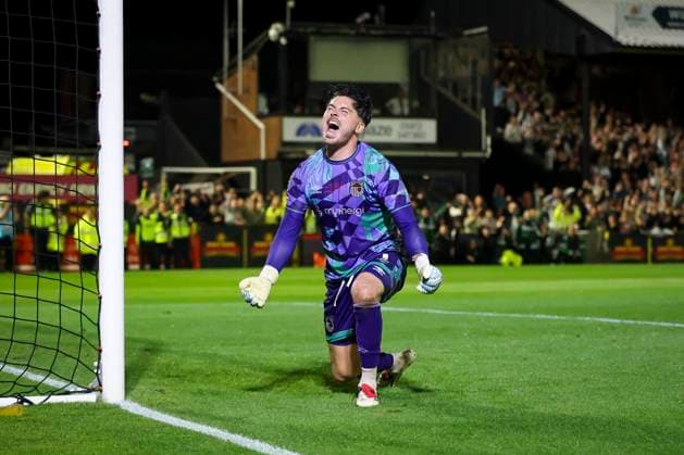 Grimsby Town FC v Manchester United, ManU FC, Carabao Cup 2nd Round Grimsby Town goalkeeper Christy Pym (1) celebrates saving Manchester United forward Matheus Cunha (10) penalty during the Grimsby Town FC v Manchester United FC Carabao Cup 2nd Round match at Blundell Park, Cleethorpes, England, United Kingdom on 27 August 2025 Credit: Phil Duncan Every Second Media Editorial use only. All images are copyright Every Second Media Limited. No images may be reproduced without prior permission. All rights reserved. Premier League and Football League images are subject to licensing agreements with Football DataCo Limited. see https: www.football-dataco.com Copyright: xIMAGO EveryxSecondxMediax ESM-1566-0034 PhilxDuncanx xEveryxSecondxMediax