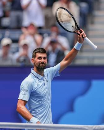 Novak Djokovic SRB thanks the crowd, fans after the win, USTA Billie Jean King National Tennis Center, Flushing Meadows, New York, USA Copyright: xJuergenxHasenkopfx