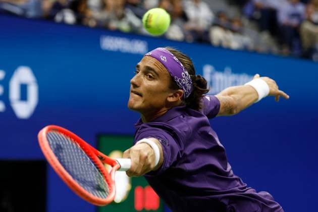 August 27, 2025, New York City, New York, United States: MATTIA BELLUCCI of Italy during the match against C. Alcaraz of Spain in the second round of US Open 2025 at the USTA Billie Jean King National Tennis Center. Queens, New York City. Bellucci lost 1:6, 06: 3:6. New York City United States - ZUMAc278 20250827_zsp_c278_024 Copyright: xMarcinxCholewinskix