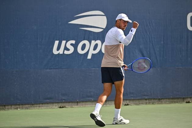 US Open - Second Round Benjamin Bonzi (FRA) during his second match round at the 2025 US Open at Billie Jean National Tennis Center in New York City, NY, USA, on August 27, 2025. Photo by Corinne Dubreuil ABACAPRESS.COM New York city United States  Copyright: xDubreuilxCorinne ABACAx