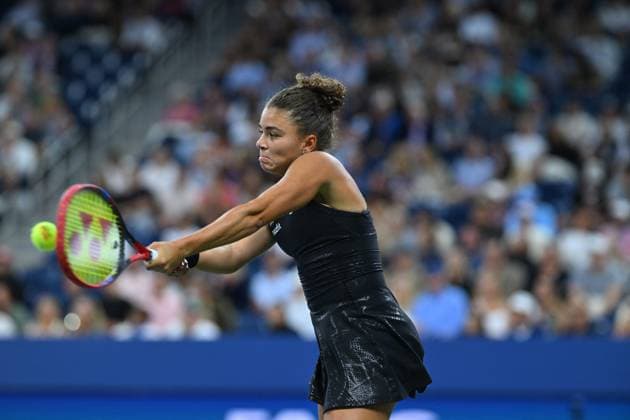 US Open - Second Round Jasmine Paolini (ITA) during her second round match at the 2025 US Open at Billie Jean National Tennis Center in New York City, NY, USA, on August 27, 2025. Photo by Corinne Dubreuil ABACAPRESS.COM New York city United States  Copyright: xDubreuilxCorinne ABACAx