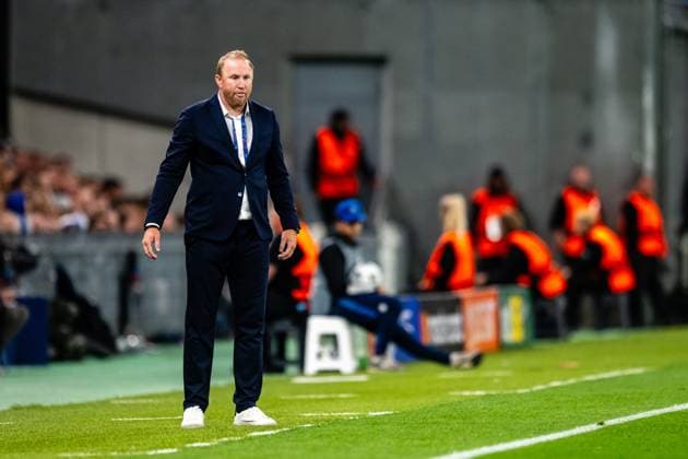 FC Copenhagen v FC Basel, UEFA Champions League qualification, Copenhagen, Denmark Copenhagen, Denmark. 27th, August 2025. Head coach Ludovic Magnin of FC Basel seen during the UEFA Champions League qualification match between FC Copenhagen and FC Basel at Parken in Copenhagen Denmark, Copenhagen  Copyright: xGonzalesxPhoto TobiasxJorgensenx