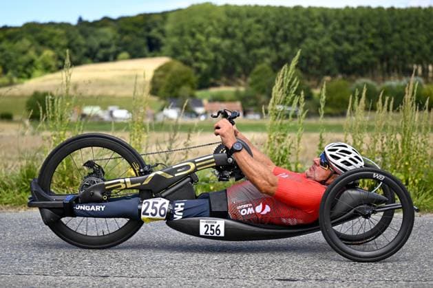 Hungary Laszlo Bok (MH3) pictured in action during the individual time trial at the UCI Para-cycling Road World Championships, Thursday 28 August 2025, in Ronse. The UCI Para-Cycling Road World Championships take place from 28 to 31 Augustus in Ronse. JASPERxJACOBS  x132645602x