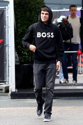 28 08 2025, xsvx, Motorsport FIA Formula 1, 2025 Dutch Grand Prix v l Lance Stroll Aston Martin starting number 18 in Hugo Boss Pullover Hoodie FIA REGULATIONS PROHIBIT ANY USE OF PHOTOGRAPHS as IMAGE SEQUENCES and or QUASI VIDEO Zandvoort