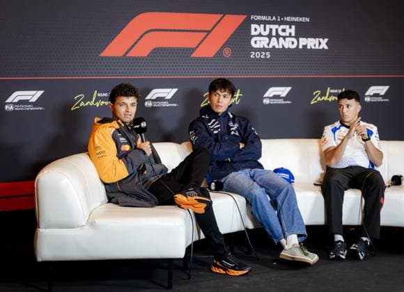 ZANDVOORT - Lando Norris (McLaren), Alexander Albon (Williams), and Isack Hadjar (Racing Bulls) during the press conference, PK, Pressekonferenz at the Zandvoort Circuit ahead of the F1 Dutch Grand Prix on August 28, 2025, in Zandvoort, Netherlands. ANP SEM VAN DER WAL xVIxANPxSportx xxANPxIVx 534324759 originalFilename: 534324759.jpg