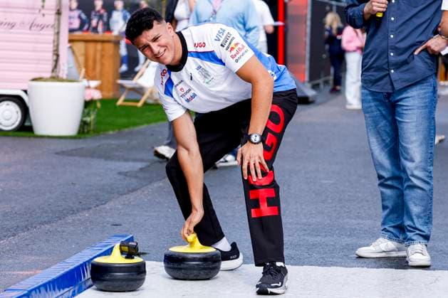 Isack Hadjar of France and Racing Bulls play curling prior to the start of the Formula 1 Heineken Dutch Grand Prix 2025 at Circuit Zandvoort on August 28, 2025 in Zandvoort, Netherlands Photo by Marcel ter Bals DeFodi Images