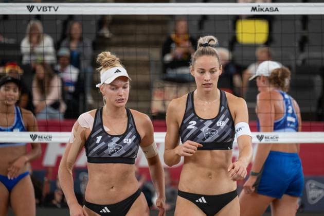 Beach Pro Tour Elite 16 Hamburg, 28 08 2025 Linda Bock Player No 1, GER , Louisa Lippmann Player No 2 Beach Pro Tour Elite 16 Hamburg on 28 08 2025 Copyright: xBEAUTIFULxSPORTS PeterxWeberx
