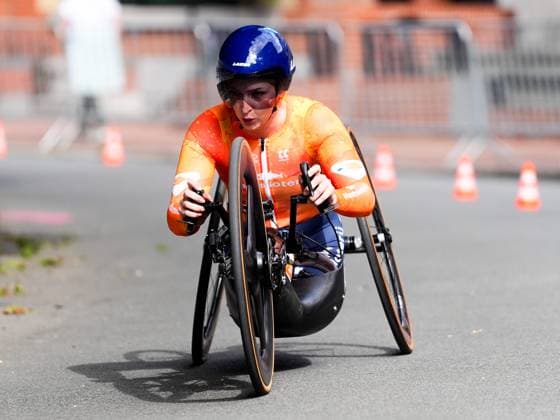 2025 UCI Para-cycling Road World Championships Picture by Olly Hassell SWpix.com - 28 08 2025 - Cycling - 2025 UCI Para-cycling Road World Championships - Ronse, Flanders, Belgium - Women H5 Individual Time Trial (ITT)- Chantal Haenen (Netherlands) Copyright: x xSWpix.comx(t axPhotographyxHubxLtd)xOllyxHassell SWpix.comx SWP-3069-0222