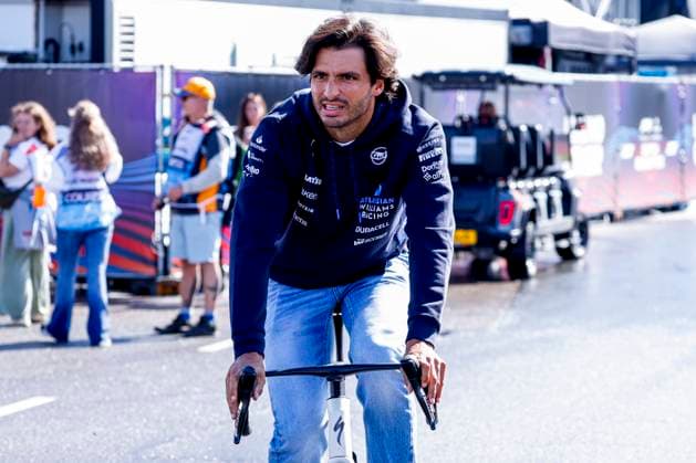 Carlos Sainz of Spain and Williams looks on prior to the start of the Formula 1 Heineken Dutch Grand Prix 2025 at Circuit Zandvoort on August 28, 2025 in Zandvoort, Netherlands Photo by Marcel ter Bals DeFodi Images