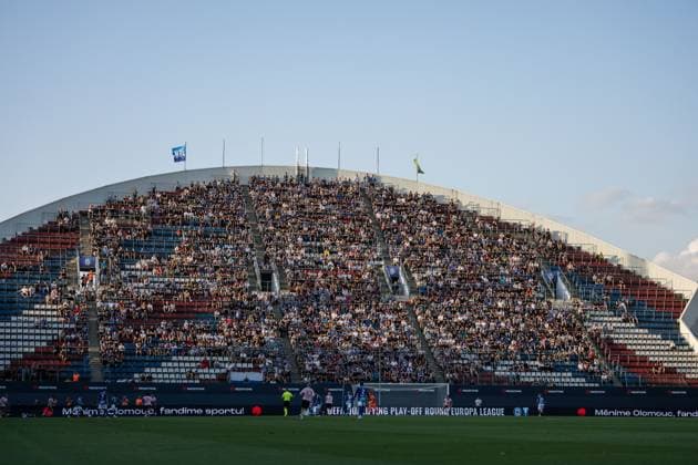 250828 Spectators in the stands during the second leg UEFA Europa League play off football match between SK Sigma Olomouc and Malmö FF on August 28, 2025 in Olomouc Photo Petter Arvidson BILDBYRAN kod PA PA1072 fotboll football soccer fotball uefa europa league europa league malmö ff sk sigma olomouc bbeng playoff publik  Copyright: PETTERxARVIDSON BB250828PA095