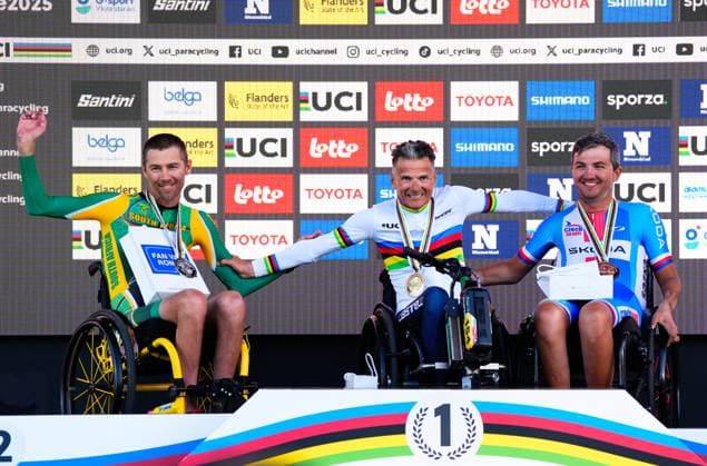 2025 UCI Para-cycling Road World Championships Picture by Olly Hassell SWpix.com - 28 08 2025 - Cycling - 2025 UCI Para-cycling Road World Championships - Ronse, Flanders, Belgium - Men H1 Individual Time Trial (ITT)Podium - Fabrizio Cornegliani (Italy) receiving the Gold Medal to become World Champion, Nicolas Pieter Du Preez (South Africa) receiving the Silver Medal and Patrik Jahoda (Czech Republic) receiving the Bronze Medal Copyright: x xSWpix.comx(t axPhotographyxHubxLtd)xOllyxHassell SWpix.comx SWP-3069-0433