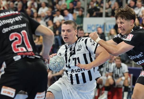 28 08 2025 Handball 1 Bundesliga DAIKIN HBL Season 2025 2026 01 Matchday HC Erlangen Metropolregion Nürnberg HCE THW Kiel DaMa xdaxmax Christopher Bissel 21, HC Erlangen HCE Elias Ellefsen a Skipagotu 71, THW Kiel Florian Scheerer 10, HC Erlangen HCE