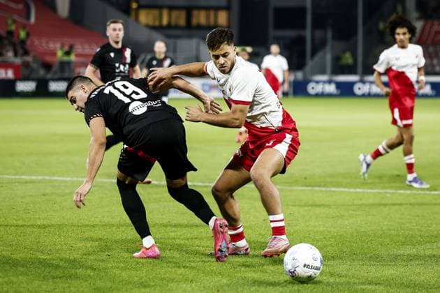 UTRECHT - (l-r) Marko Vranjkovic of HSK Zrinjski Mostar, Souffian El Karouani of FC Utrecht during the play-off round of the UEFA Conference League match between FC Utrecht and HSK Zrinjski at the Galgenwaard Stadium on August 28, 2025, in Utrecht, Netherlands. ANP ROBIN VAN LONKHUIJSEN UEFA Europa League 2025 26 Third Qualifying Round 2025 26 xVIxANPxSportx xxANPxIVx 534354065 originalFilename: 534354065.jpg