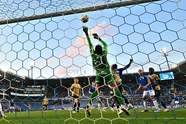 KRC Genk v Lech Poznan - UEFA Europa League GENK, BELGIUM - AUGUST 28 : Lawal Tobias goalkeeper of KRC Genk in action during the UEFA Europa League 2025 26 play-off round second leg between KRC Genk and Lech Poznan on August 28, 2025 in Genk, Belgium, 28 08 2025 Genk Belgium  Copyright: xTomasxSiskx