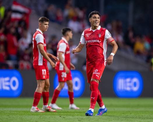 August 28, 2025, Braga, Braga, Portugal: VITOR CARVALHO from SC Braga seen celebrating his goal during the UEFA Europe League 2025 26 playoff match between SC Braga and Lincoln Red Imps at Estadio Municipal de Braga on August 28, 2025 in Braga, Portugal. Braga Portugal - ZUMAl192 20250828_zsp_l192_015 Copyright: xMiguelxLemosx