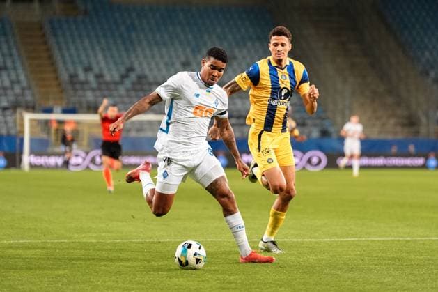 LUBLIN 28.08.2025 MECZ IV RUNDA KWALIFIKACYJNA LIGA EUROPY SEZON 2025 2026: DYNAMO KIJOW - MACCABI TEL-AVIV --- MENS FOOTBALL MATCH UEFA EUROPA LEAGUE SEASON 2025 2026 PLAY-OFF ROUND 2ND LEG: FC DYNAMO KYIV - MACCABI TEL-AVIV FC EDUARDO GUERRERO, Kristijan Belic FOT. KAZIMIERZ KOZUCH 400MM.PL NEWSPIX.PL --- newspix.pl POLAND OUT! 