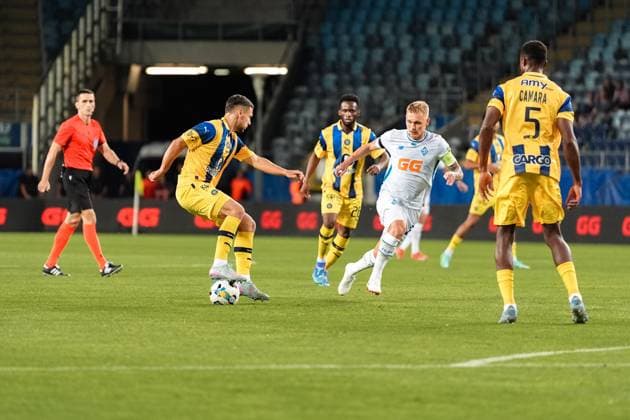 LUBLIN 28.08.2025 MECZ IV RUNDA KWALIFIKACYJNA LIGA EUROPY SEZON 2025 2026: DYNAMO KIJOW - MACCABI TEL-AVIV --- MENS FOOTBALL MATCH UEFA EUROPA LEAGUE SEASON 2025 2026 PLAY-OFF ROUND 2ND LEG: FC DYNAMO KYIV - MACCABI TEL-AVIV FC FOT. KAZIMIERZ KOZUCH 400MM.PL NEWSPIX.PL --- newspix.pl POLAND OUT! 
