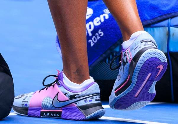 August 28, 2025, Flushing Meadows, New York, USA: Naomi OsakaÃ¢â‚¬â ¢s shoes are displayed at the end of her match against Hailey Baptiste on Day 5 of the 2025 US Open at USTA Billie Jean King National Tennis Center on Thursday August 28, 2025 in the Flushing neighborhood of the Queens borough of New York City. JAVIER ROJAS PI Flushing Meadows USA - ZUMAp124 20250828_zaa_p124_037 Copyright: xJavierxRojasx
