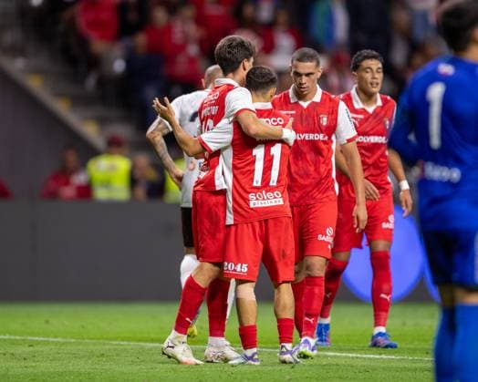 August 28, 2025, Braga, Braga, Portugal: PAU VICTOR from SC Braga seen celebrating his goal during the UEFA Europe League 2025 26 playoff match between SC Braga and Lincoln Red Imps at Estadio Municipal de Braga on August 28, 2025 in Braga, Portugal. Braga Portugal - ZUMAl192 20250828_zsp_l192_084 Copyright: xMiguelxLemosx