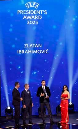Monaco, Monte Carlo August 28, 2025 UEFA MEN™S CLUB COMPETITION Zlatan Ibrahimovic receives UEFA President™s Award, next to him is Aleksander Ceferin, President of UEFA UEFA MEN™S CLUB COMPETITION SEASON KICK OFF 2025 26